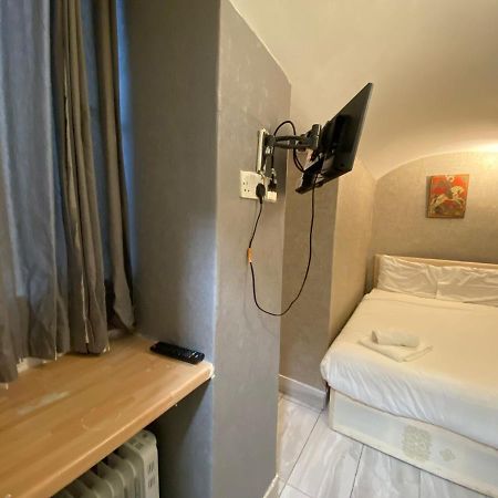 F24- Basement Single Studio Near Paddington Apartment London Ngoại thất bức ảnh